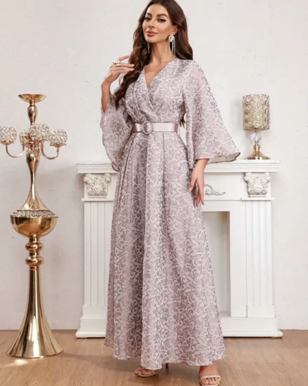 فساتين نسائية