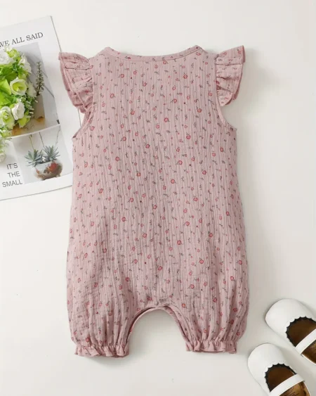 إطلالة ربيعية ناعمة لطفلتكِ – قميص زهري أنيق ومريح يناسب النشاط اليومي