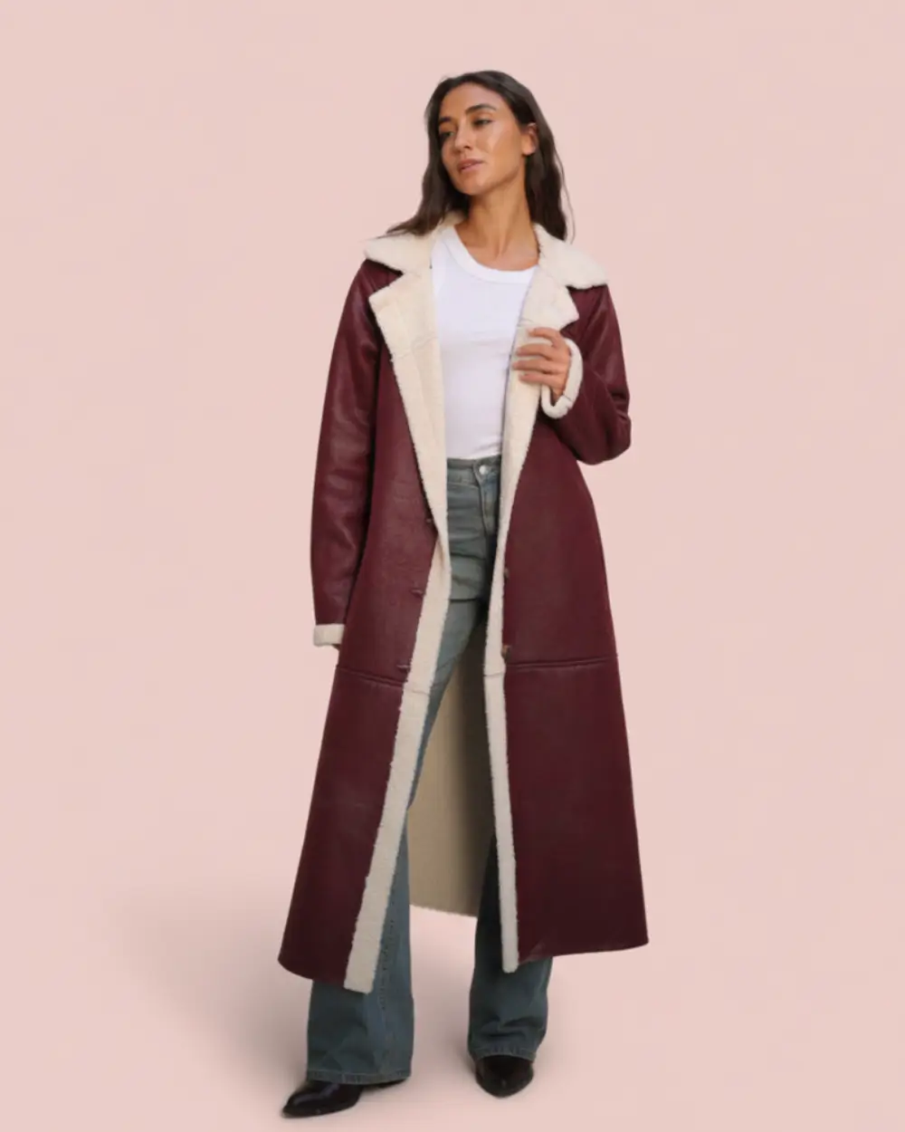 ملابس شتوية نسائية أنيقة وعملية لإطلالة عصرية من زيلينا 16 كوت جلد مستورد عالي الجودة ببطانة فرو كثيفة للشتاء