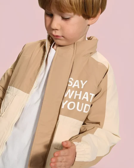 تفاصيل بطانة الفرو لجاكيت الأولاد