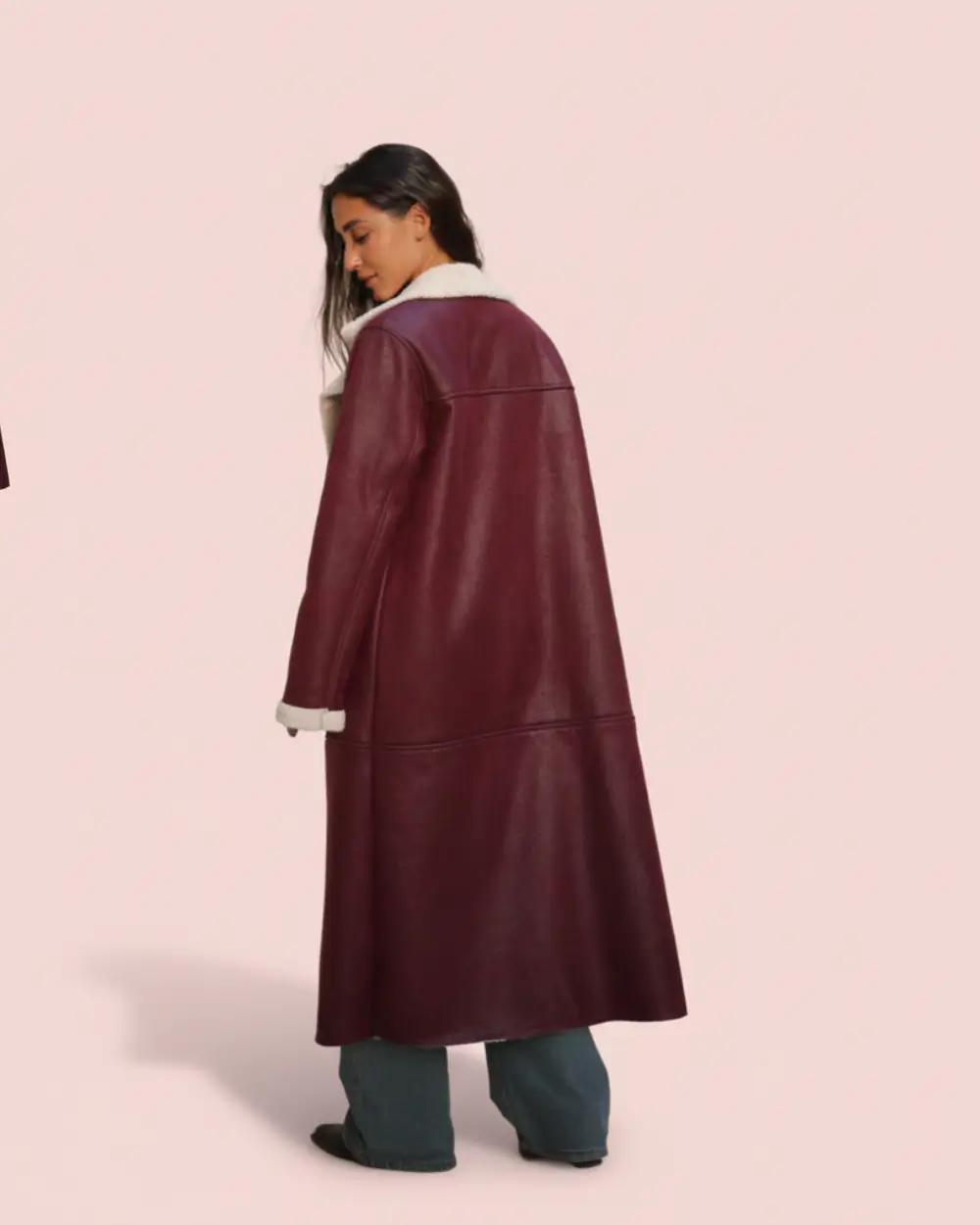 ملابس شتوية نسائية أنيقة وعملية لإطلالة عصرية من زيلينا 17 خامة الفرو القطيفة الداخلية لكوت الجلد النسائي الفاخر.