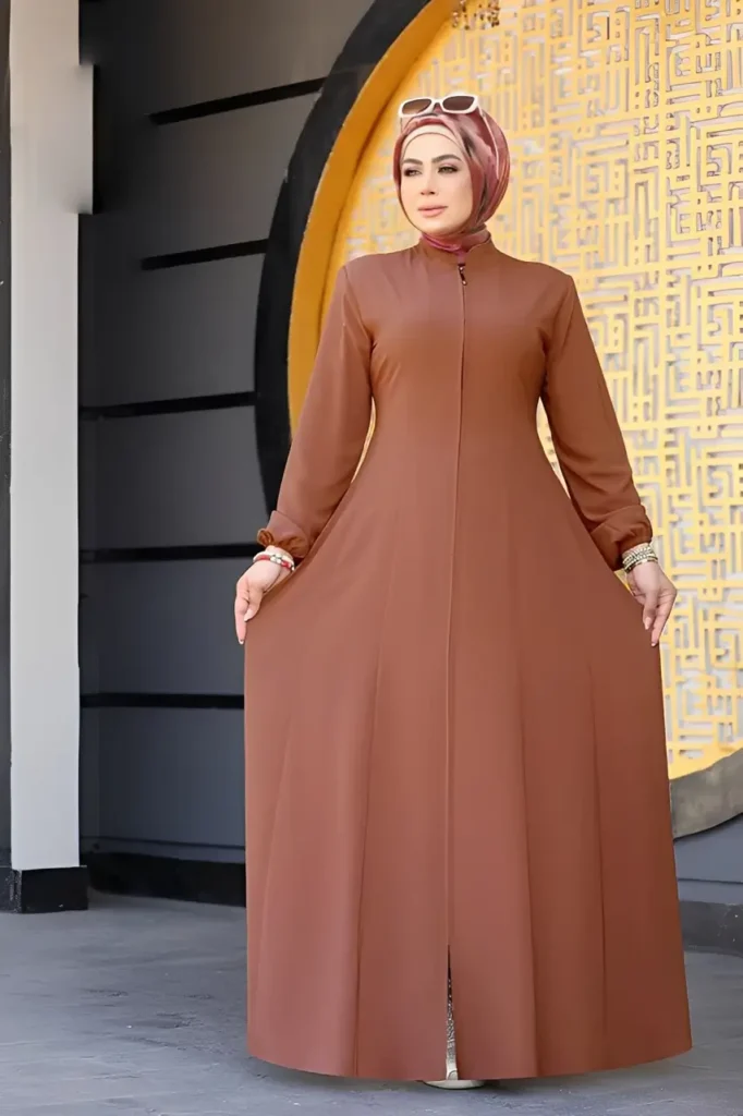 تسوقي أجمل عبايات خروج للمحجبات بتصاميم عصرية وأقمشة عالية الجودة. اكتشفي دليل شراء أفضل العبايات المناسبة لكل إطلالة عبر زيلينا ستور الان بعروض وخصومات حصرية.