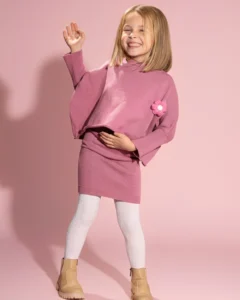 ملابس صوف ناعمة للأطفال لا تسبب الحساسية.