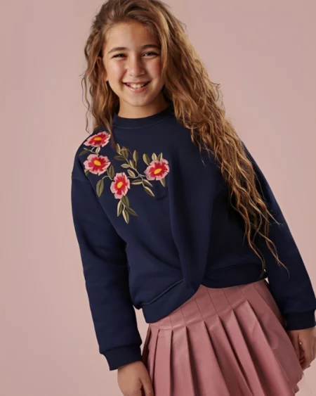 ألوان طقم السويت شيرت المتاح